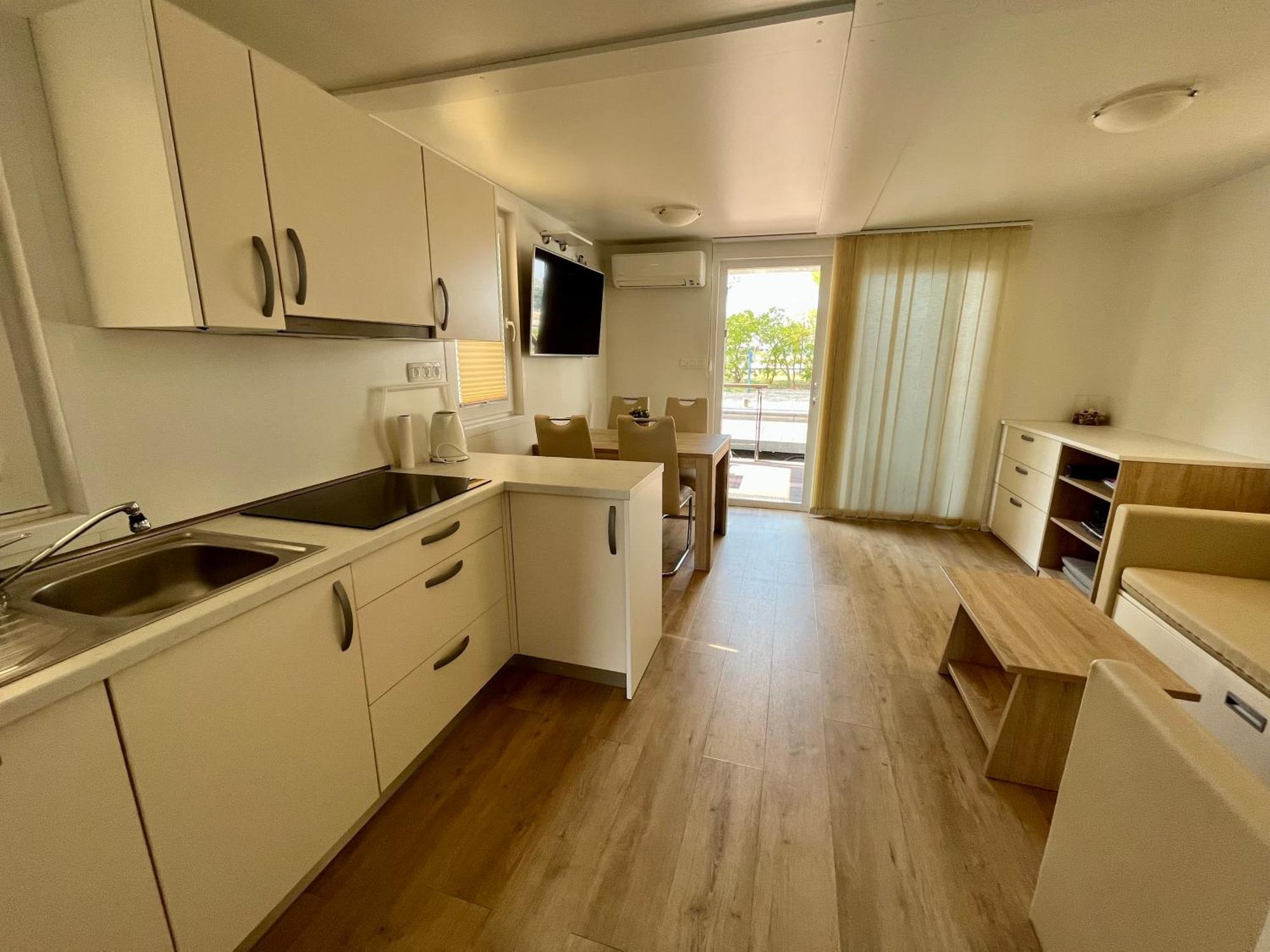 Marina Luxury Houseboat Lace Portoroz Exterior photo